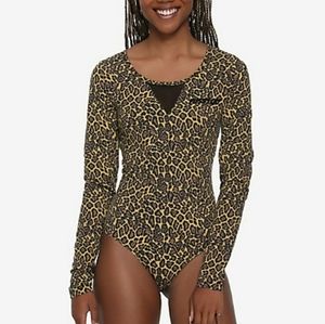 NWT M Riverdale Josie and the Pussycats Girls Bodysuit